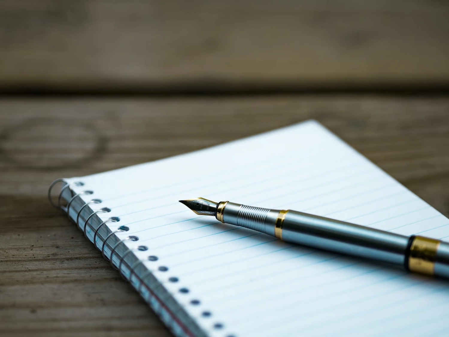 Lachscheune – Persönlichkeitsentwicklung/Entspannung – Stift und Tagebuch